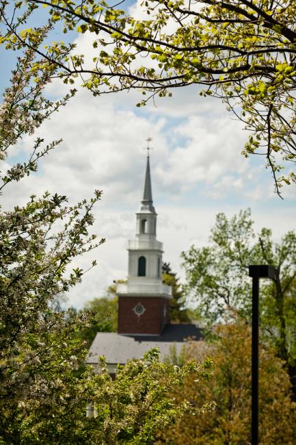 University presents alumni awards, honors donors