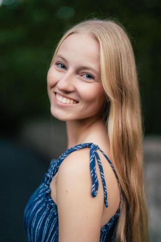 Amanda Simmons