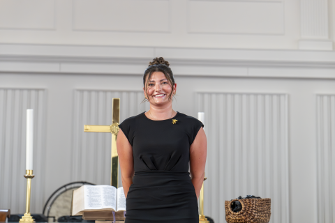 Graduating senior nursing major Aubrey Burns wearing her pin