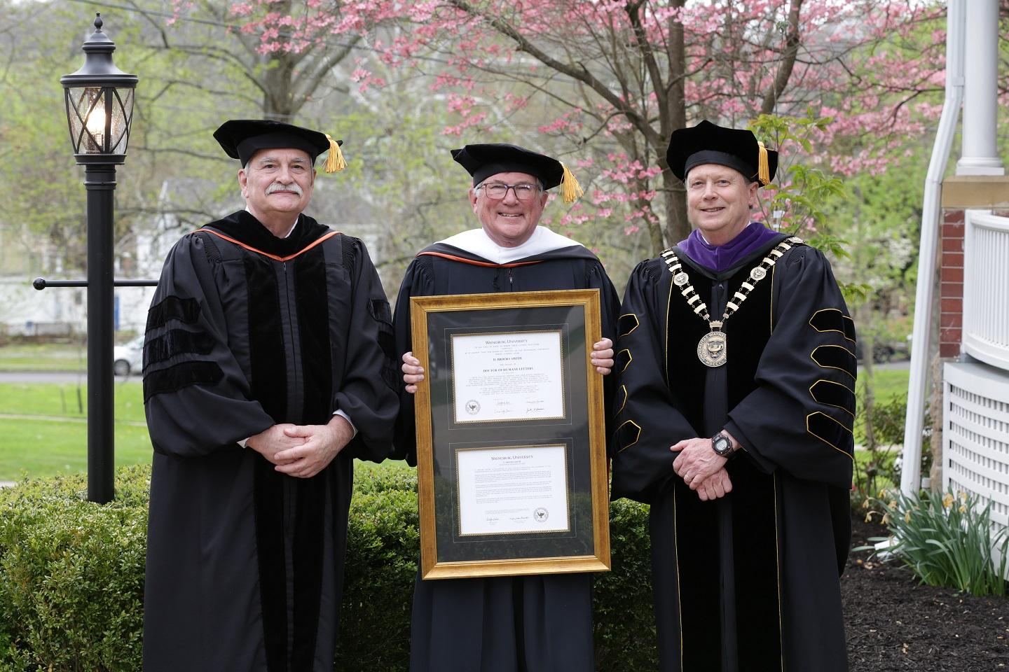 smith with award