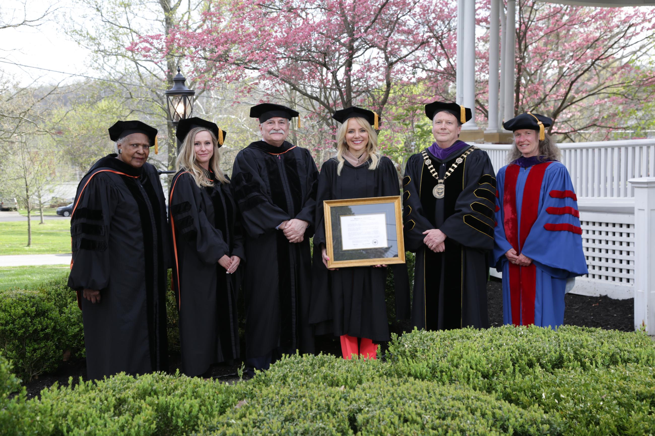 Commencement 2022 Timothy & Carolyn Thyreen Service Leadership Award recipient