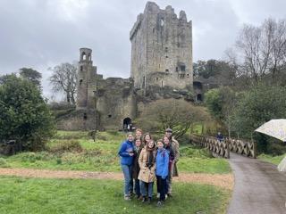 Elliott with other scholars site-seeing