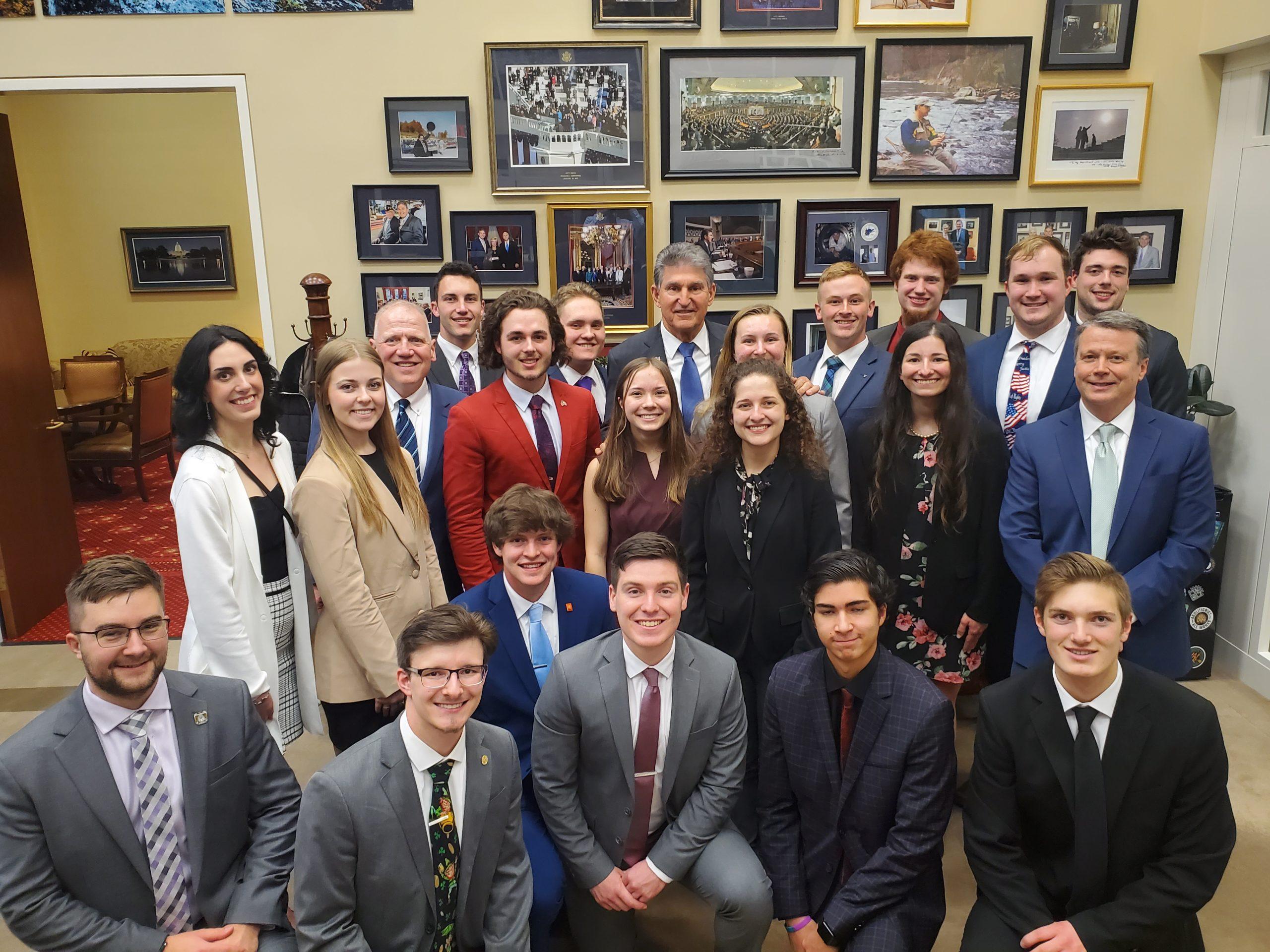 Stover Scholars w/ U.S. Senator Joseph Manchin