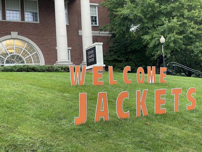 Welcome Jackets sign in front of Stover Campus Center