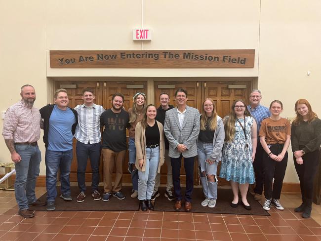 Biblical and Ministry Studies students take group photo on Fall 2023 trip